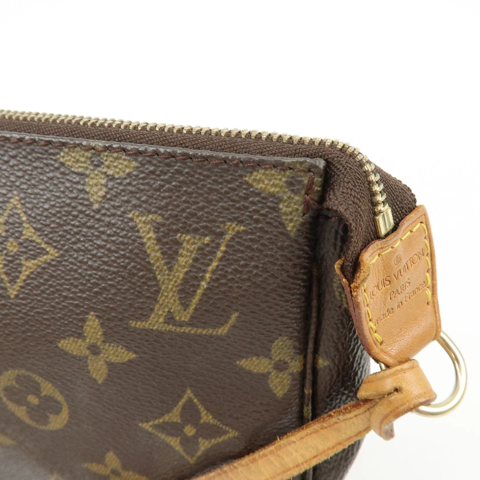 Louis Vuitton - Pochette accessoires Monogram