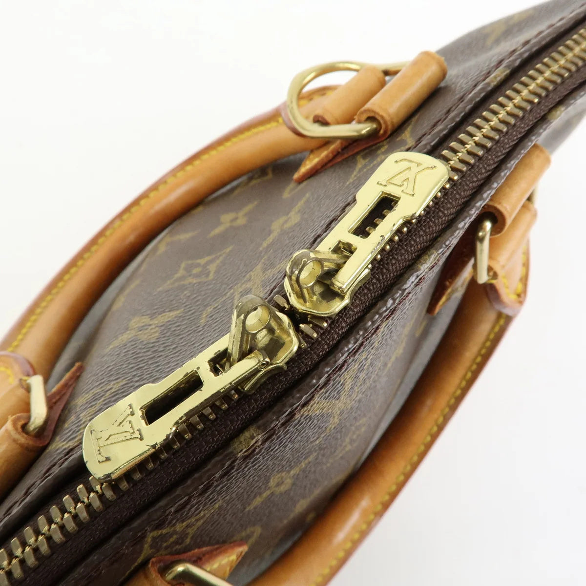 Louis Vuitton - Alma PM Monogram VI1929