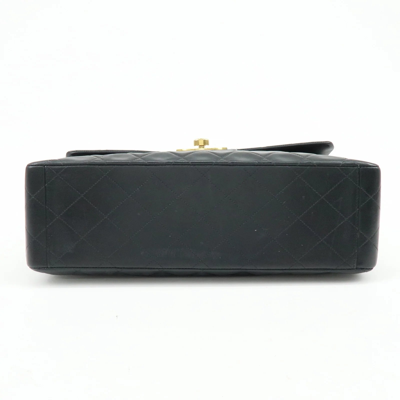 Chanel - Timeless Maxi Jumbo