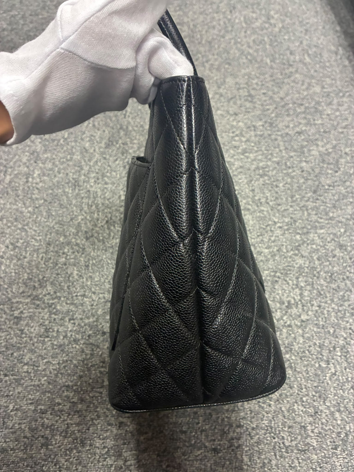 Chanel - Tote Médaillon - Noir