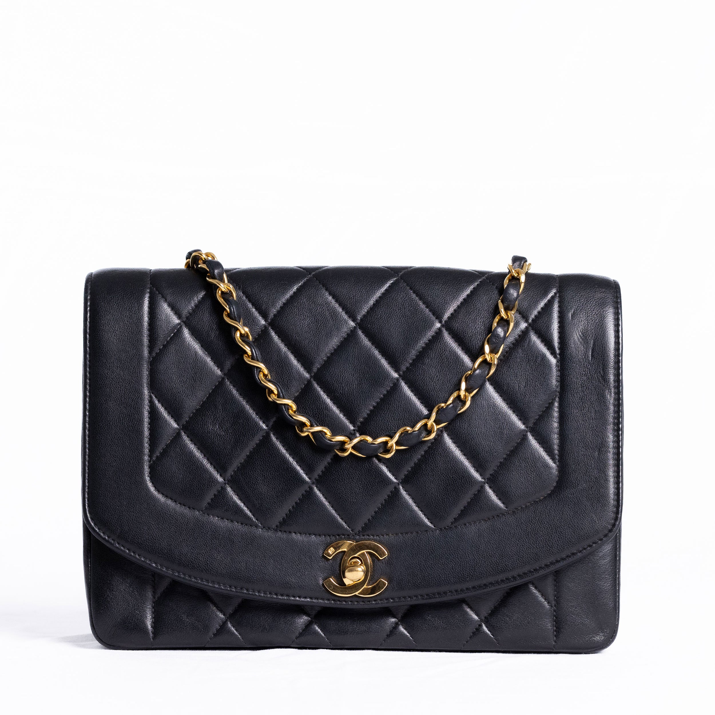 Vintage CHANEL Diana single Flap Bag en cuir d'agneau noir + certificat entrupy