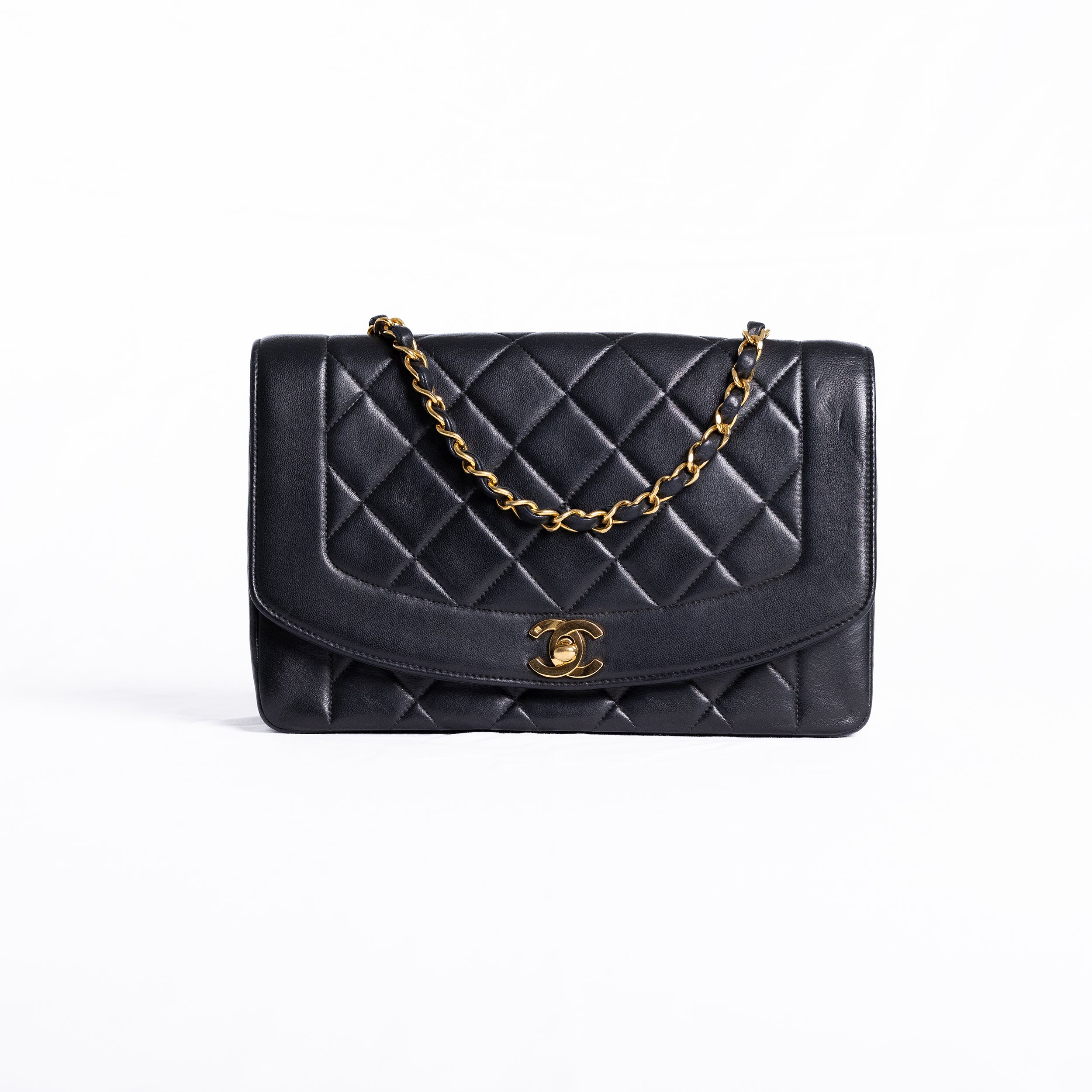 Diana Chanel single Flap Bag en cuir d'agneau noir 