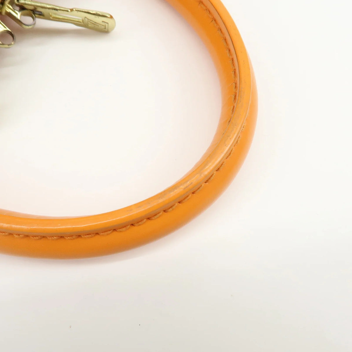Louis Vuitton - Alma PM épi Mandarine