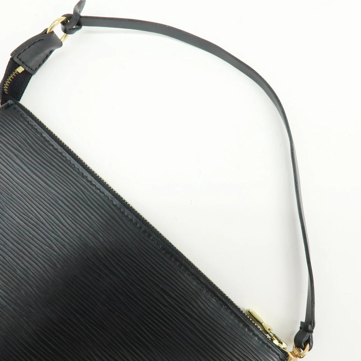 Louis Vuitton - Pochette accessoires cuir épi